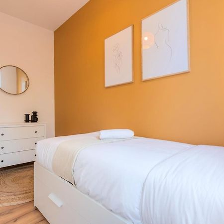 Modern, Quiet 3-Bedroom Apartment With Parking Marcq-en-Baroeul Exterior foto